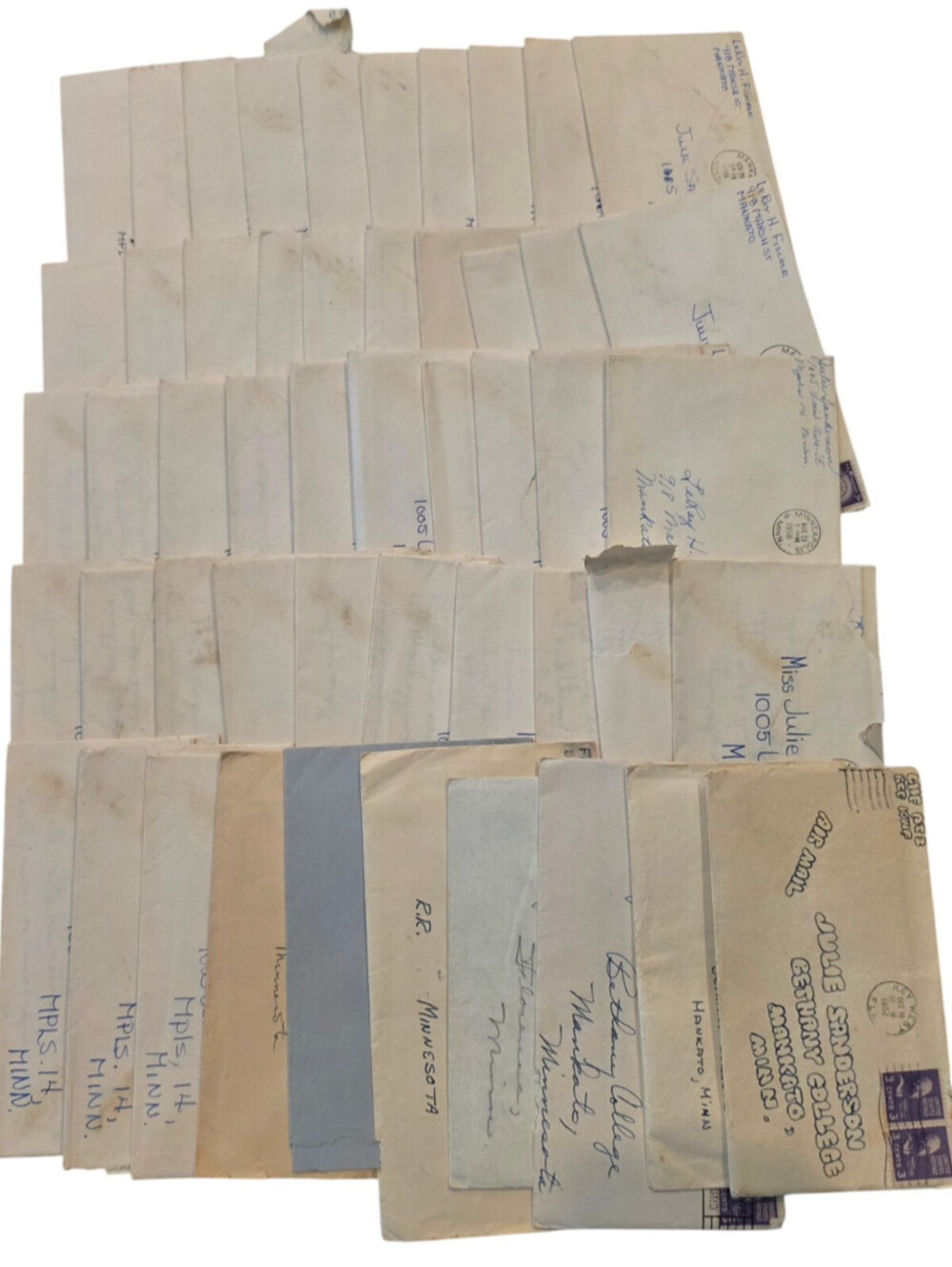 Lot Of 50 Handwritten Love Letters & Cards Korean War Era Back & Forth